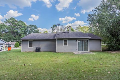 A home in Ellenwood