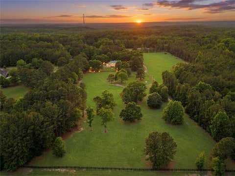 Homes For Sale - 4 J Smith Road<br/> Newnan, GA 30263