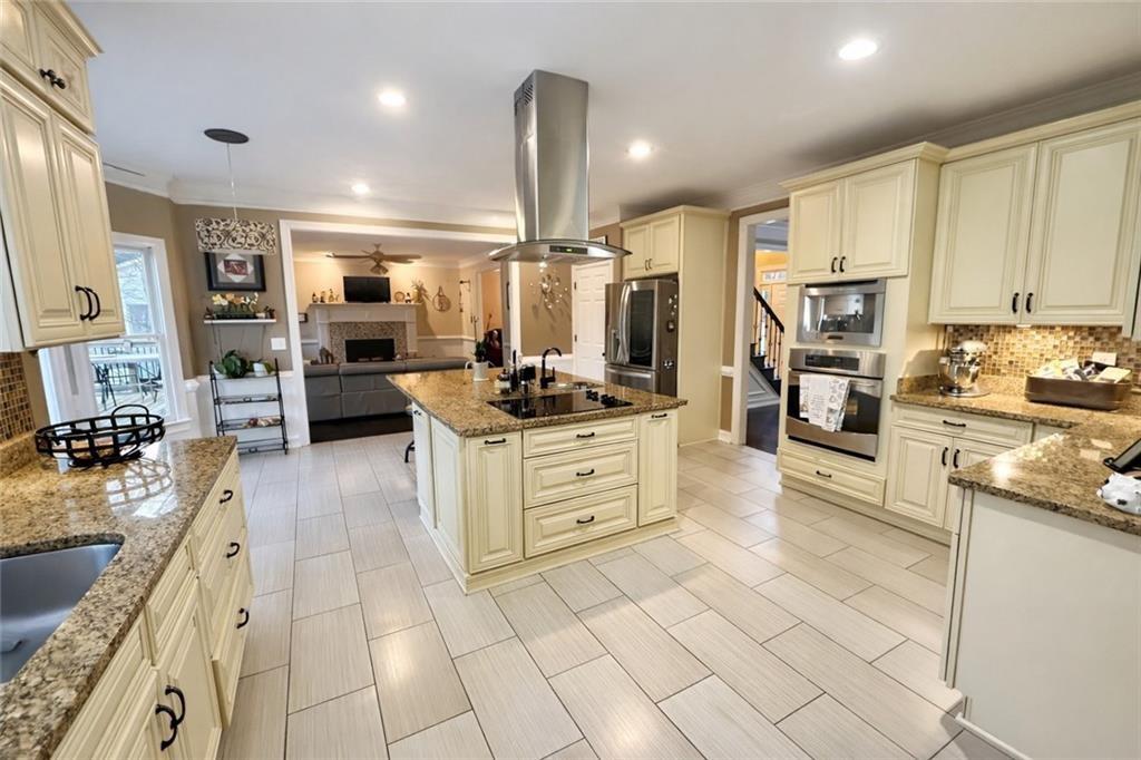 4511 Verdant Woods Court