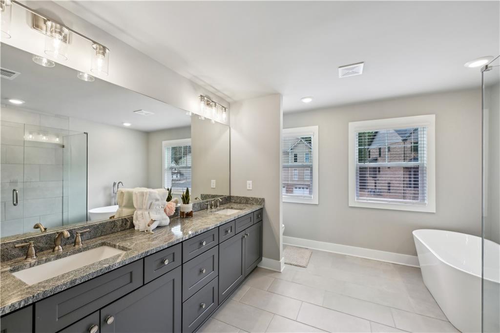 3139 Stonegate Drive, Atlanta, Georgia image 13