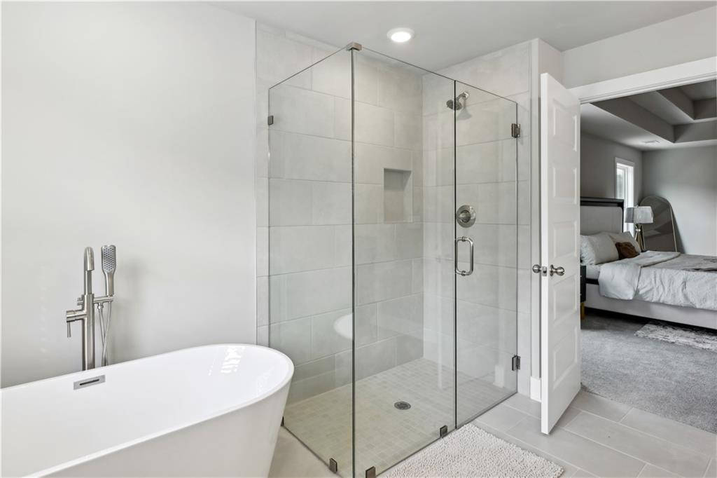 3139 Stonegate Drive, Atlanta, Georgia image 14