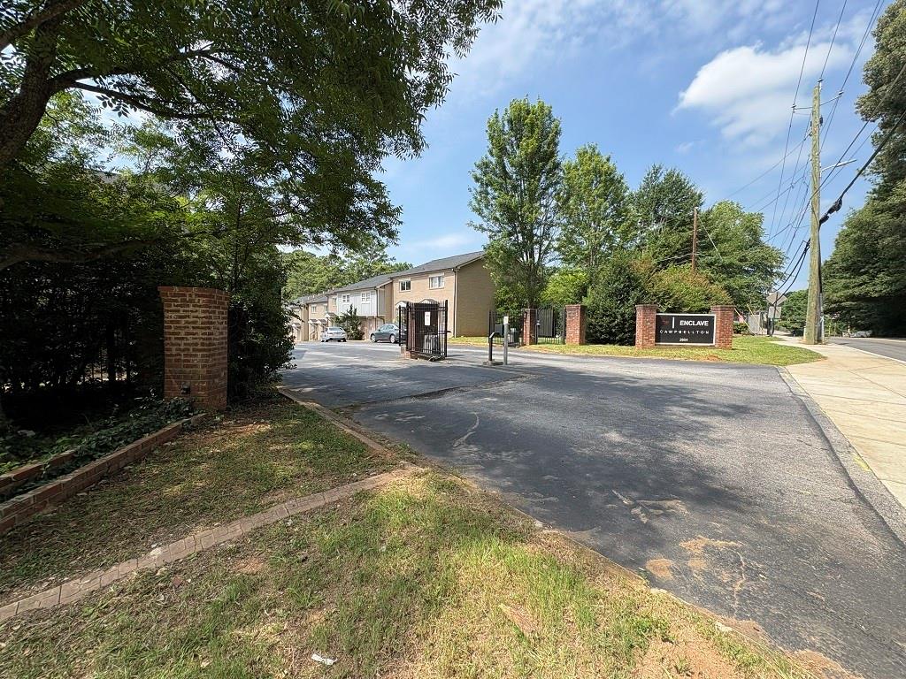 2604 Campbellton Road SW 2G