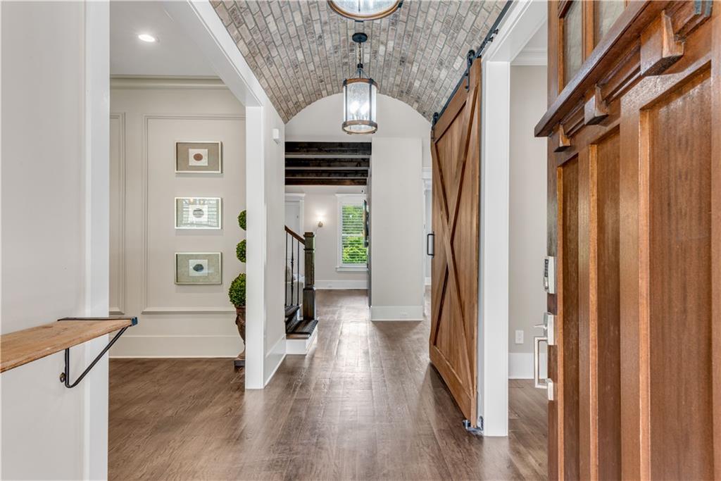 212 Fernwood Place