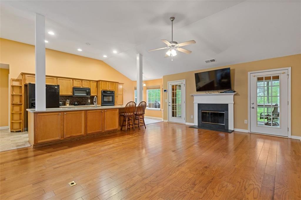 5060 Blue Goose Court, Flowery Branch, Georgia image 6