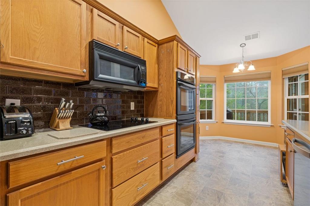 5060 Blue Goose Court, Flowery Branch, Georgia image 12