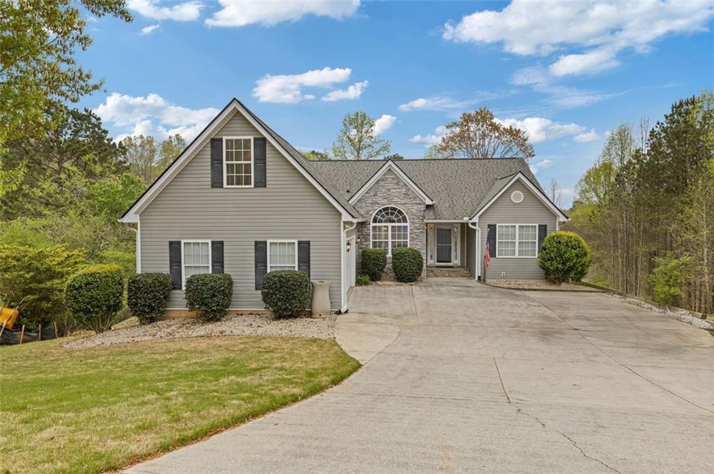 5060 Blue Goose Court, Flowery Branch, Georgia image 1