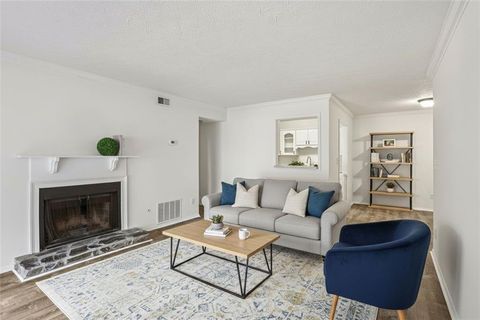 Condo For Sale - 1601 Countryside Place<br/> Smyrna, GA 30080