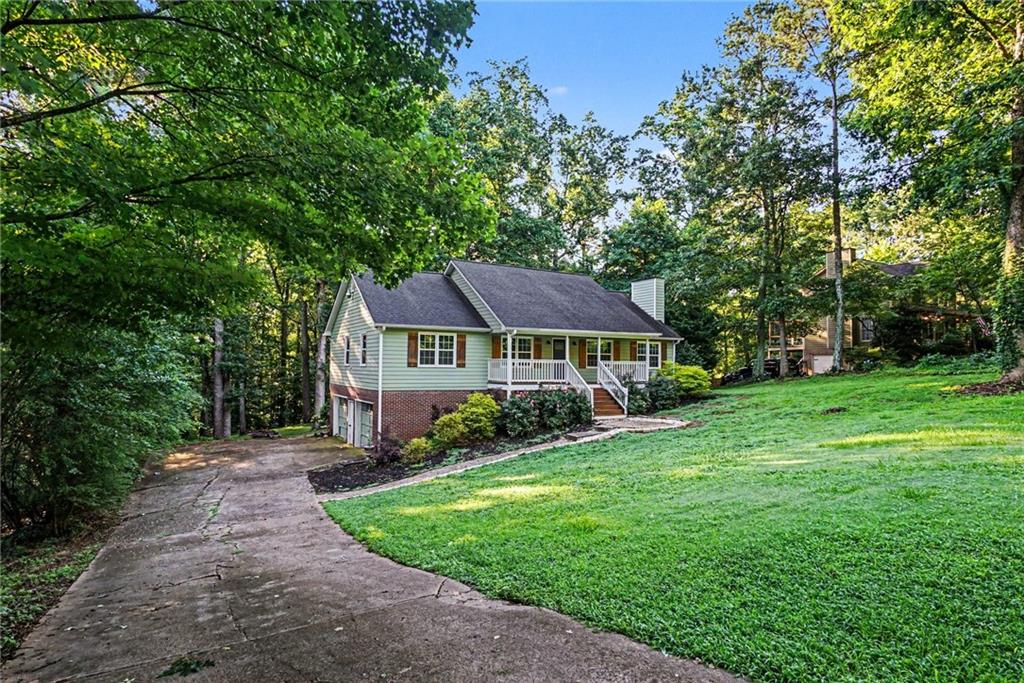 1037 Atherton Lane