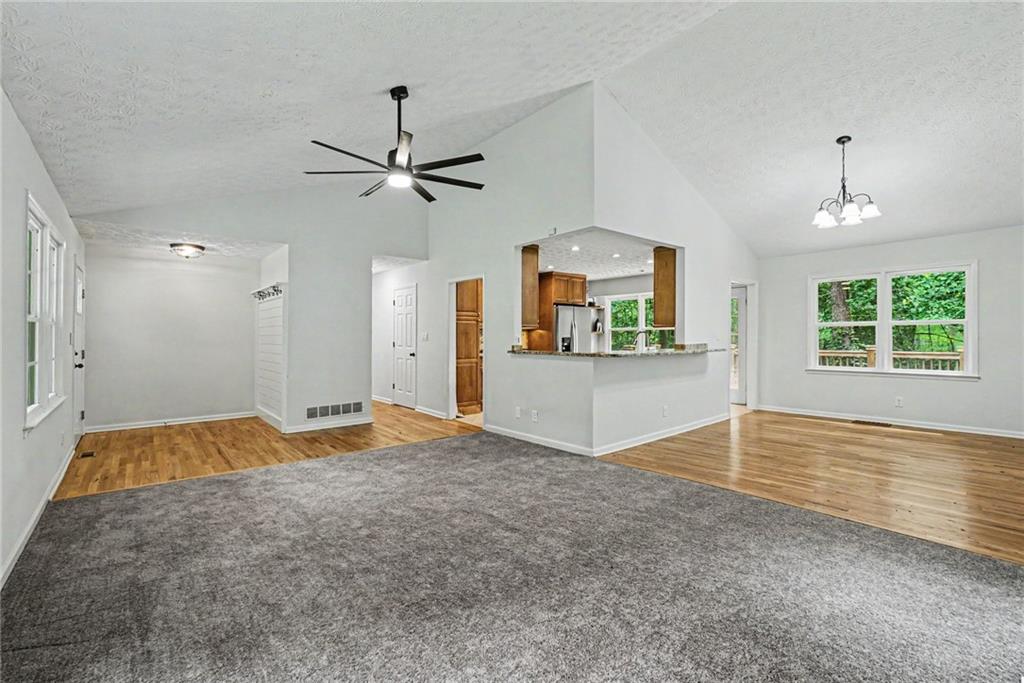 1037 Atherton Lane
