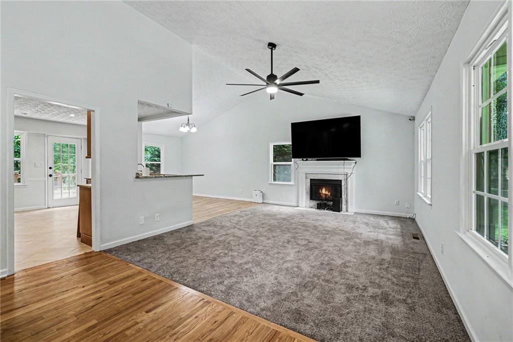 1037 Atherton Lane