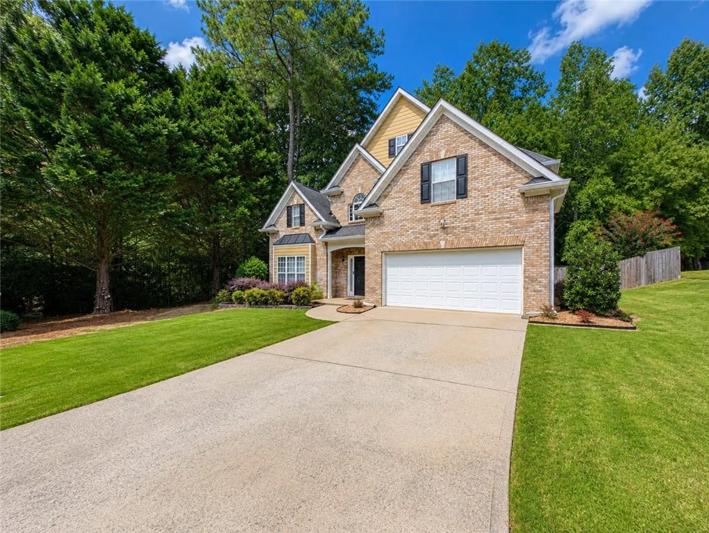 1098 Whisperwood Lane