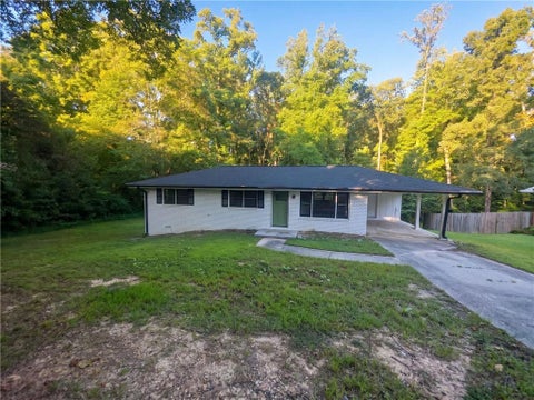 Homes For Sale - 6489 N Sweetwater Road<br/> Lithia Springs, GA 30122