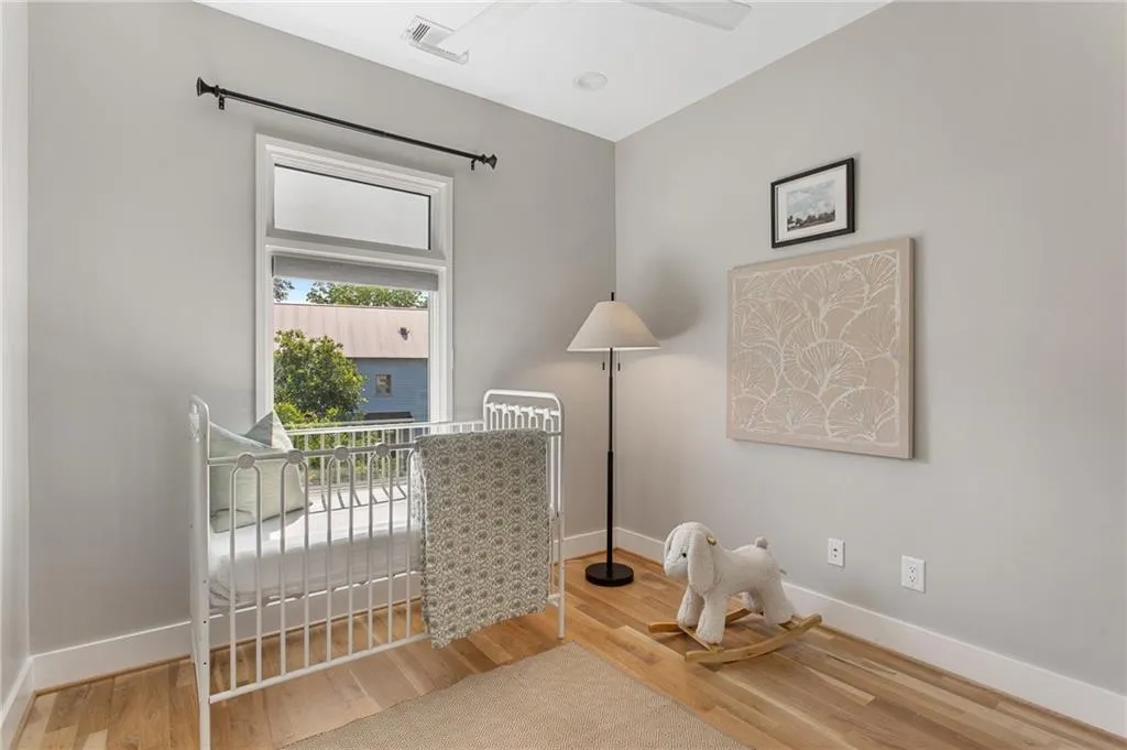 Atlanta, Georgia 30316, United States, 4 Bedrooms Bedrooms, ,3 BathroomsBathrooms,Residential,Pending,144472