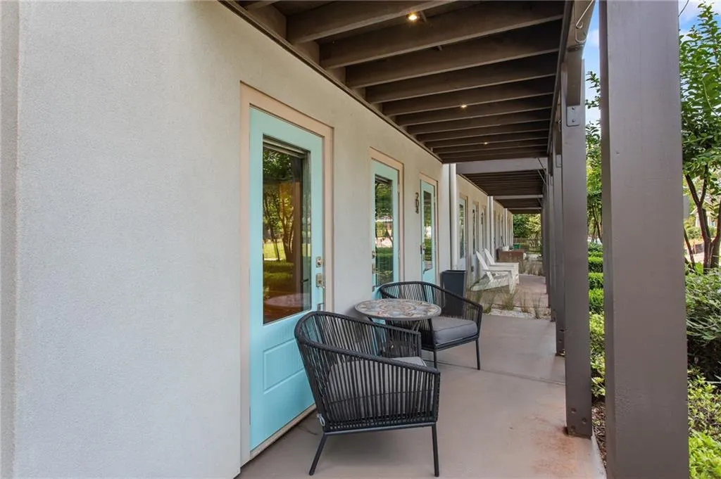 Atlanta, Georgia 30316, United States, 4 Bedrooms Bedrooms, ,3 BathroomsBathrooms,Residential,Pending,144472