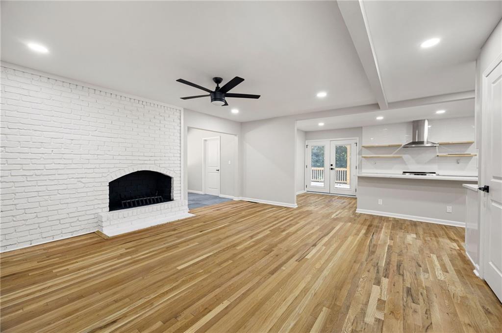 380 Thornwood Drive