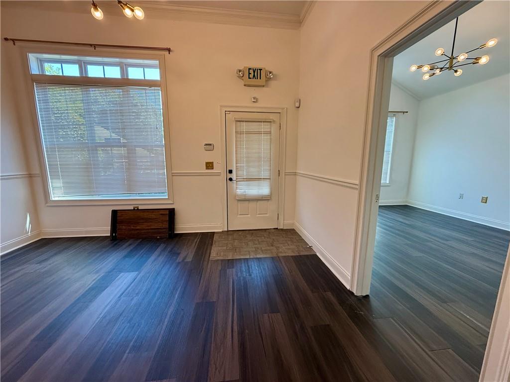 2775 Cruse Road UN1701