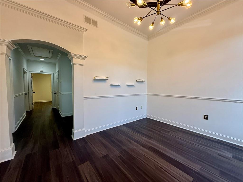 2775 Cruse Road UN1701