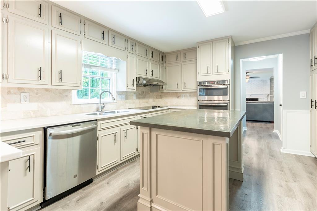 5380 Northchester Court, Atlanta, Georgia image 30
