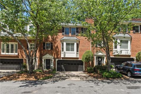 Photo of 3873 Roswell Road NE #17, Atlanta, GA 30342 (MLS # 7757475)