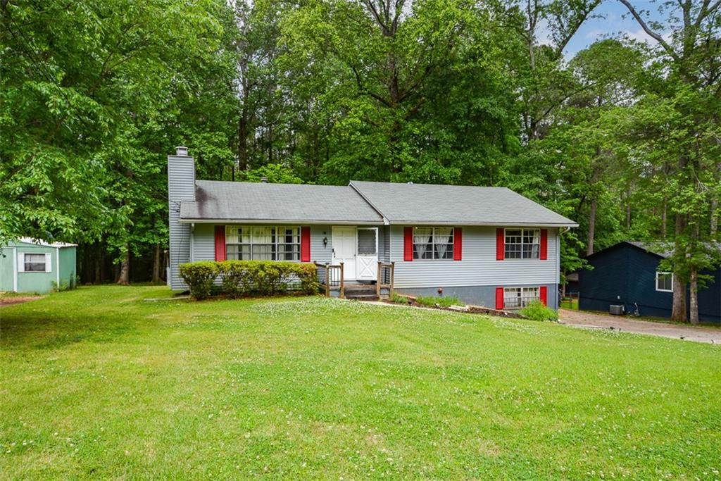 2409 Red Fox Run NW