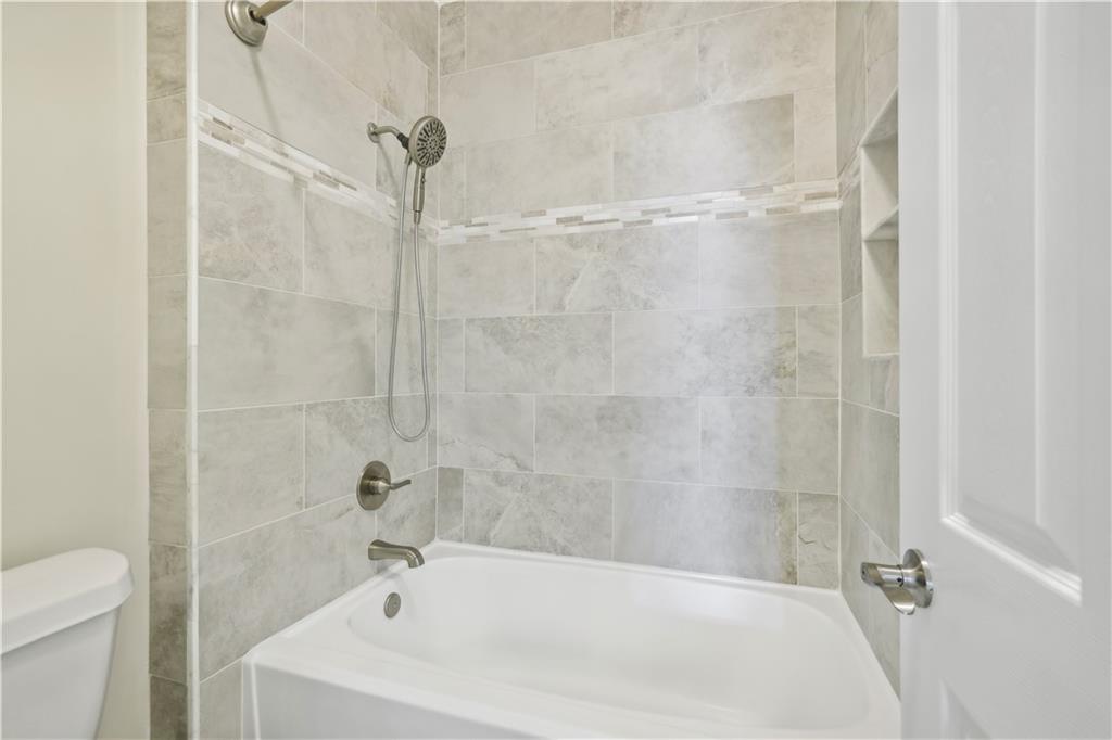 Woodlands at Webb Bridge - Residential Lease