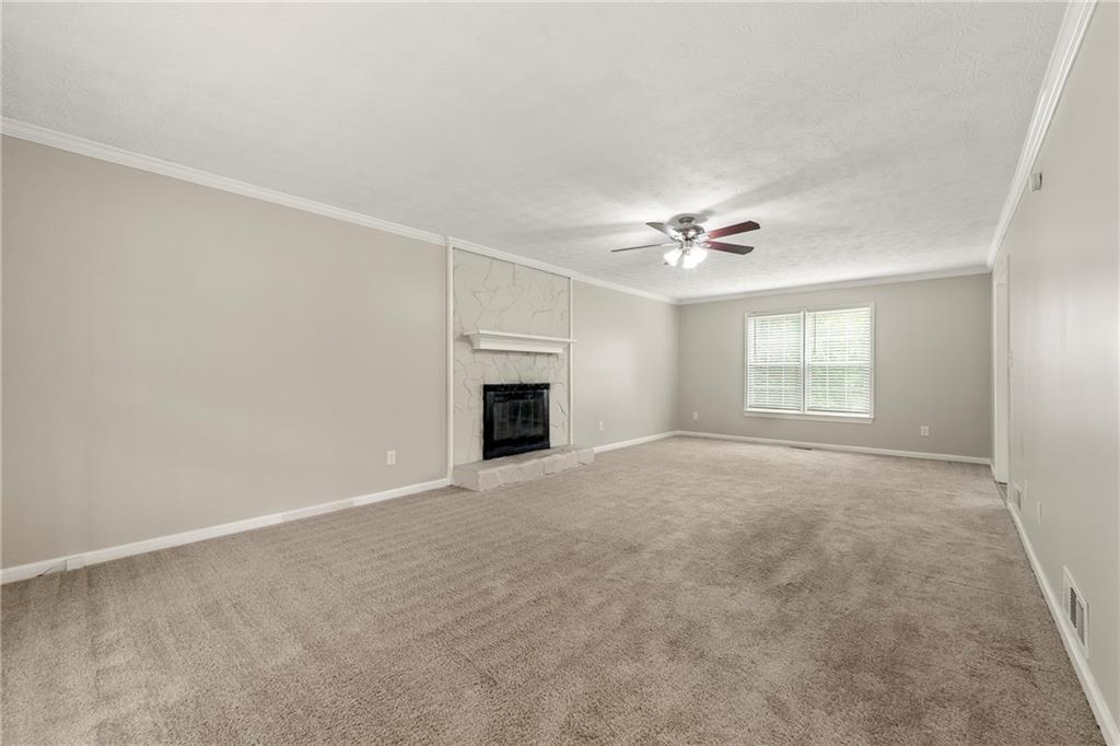 2802 Oak Meadow Lane