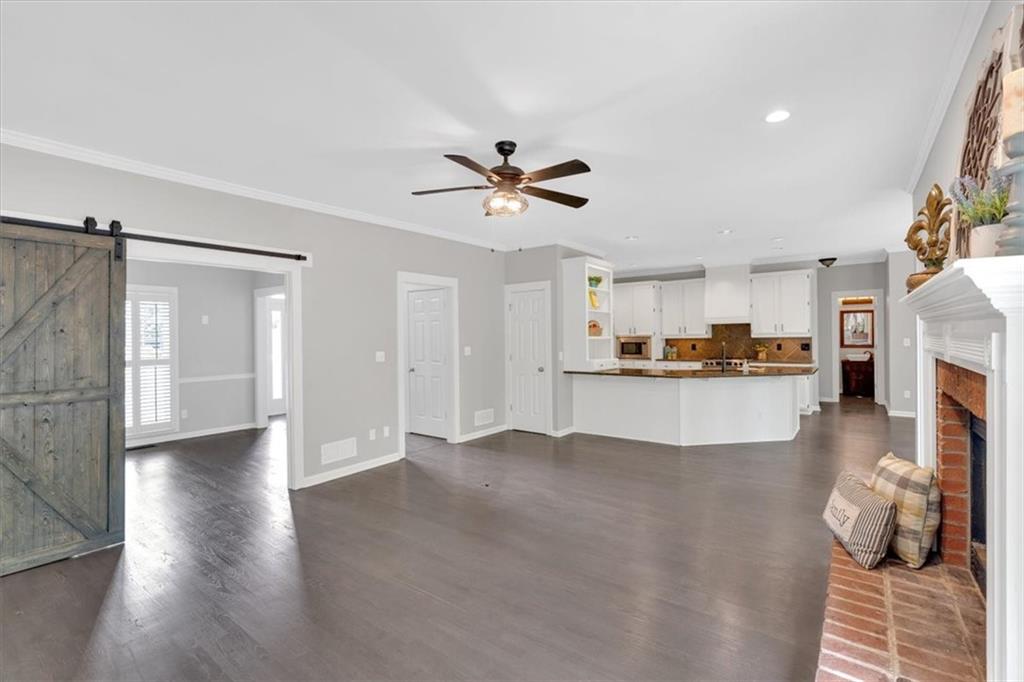 4380 Laurian Drive, Kennesaw, Georgia image 12
