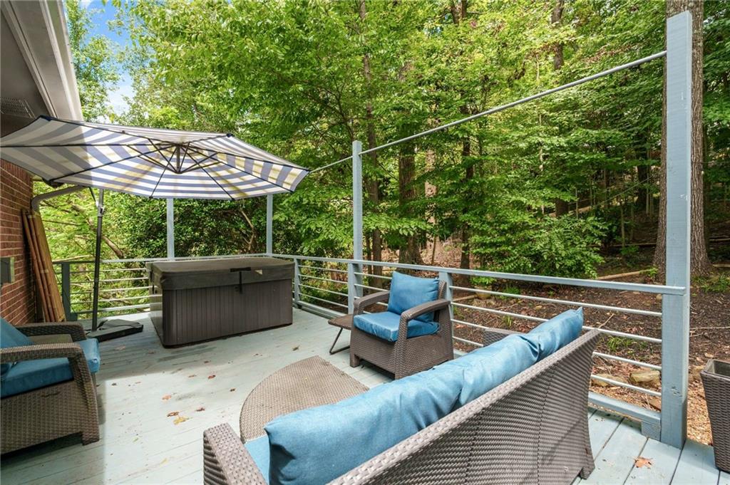 Scarlett Woods - Residential