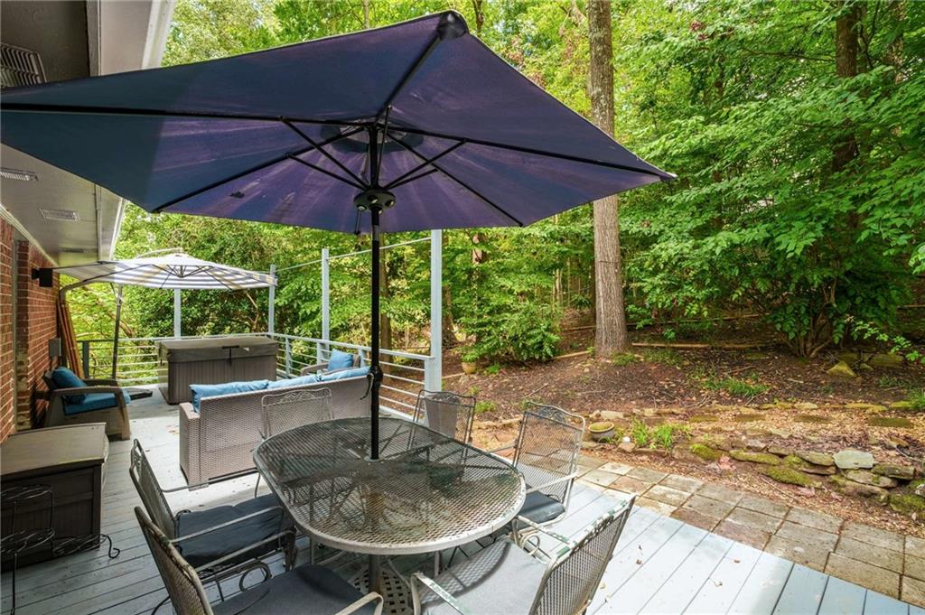 Scarlett Woods - Residential