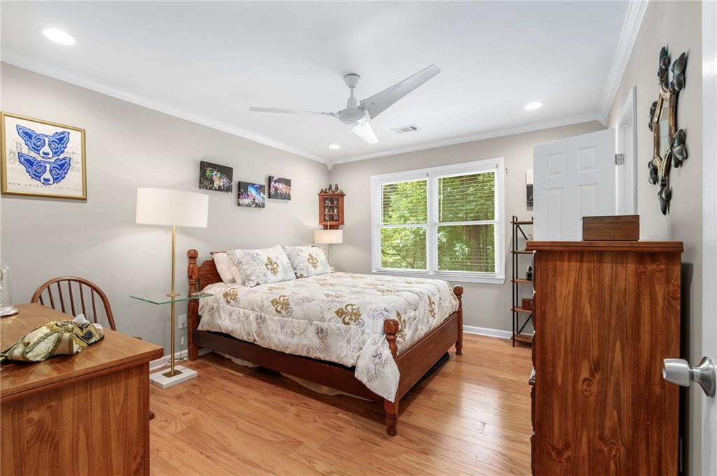 Scarlett Woods - Residential