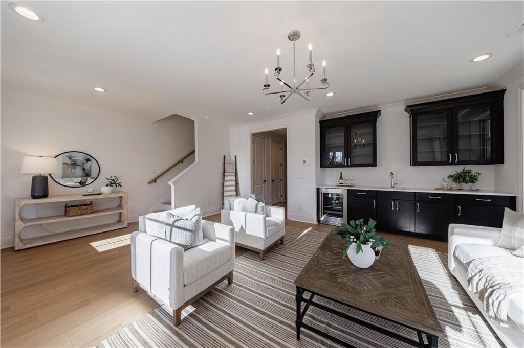 650 Mayfair Court