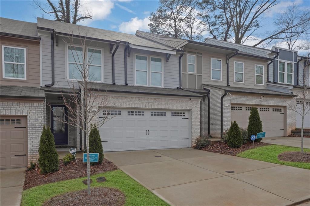 2136 Garden Place, Atlanta, Georgia image 2