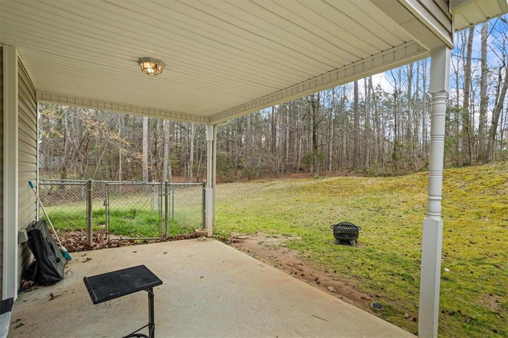 300 Lakeside Drive, Covington, Georgia image 28
