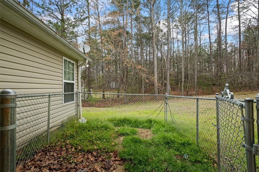 300 Lakeside Drive, Covington, Georgia image 29