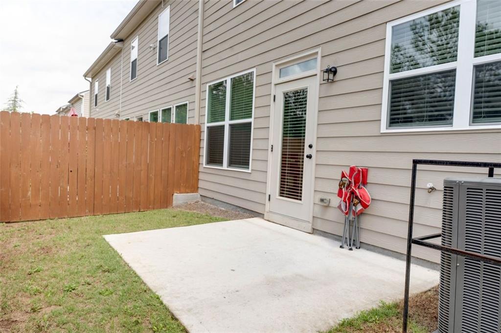 7621 Avalon Boulevard, Fairburn, Georgia image 26