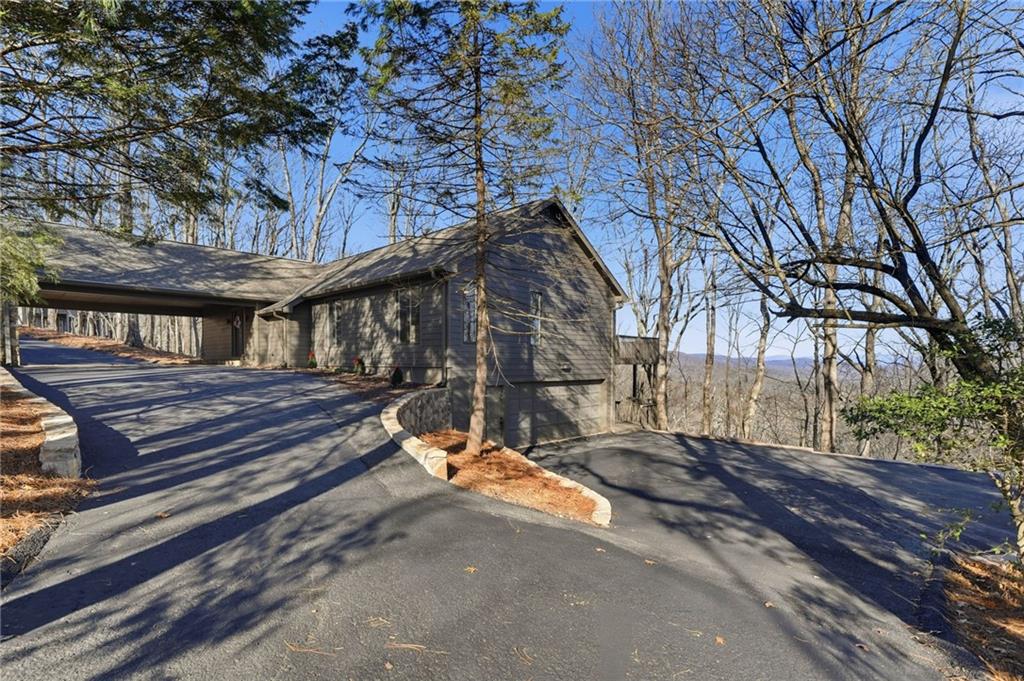 40 Sanderlin Mountain Drive