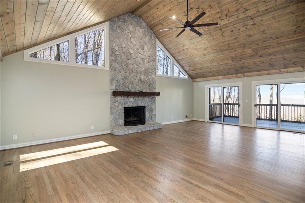 40 Sanderlin Mountain Drive