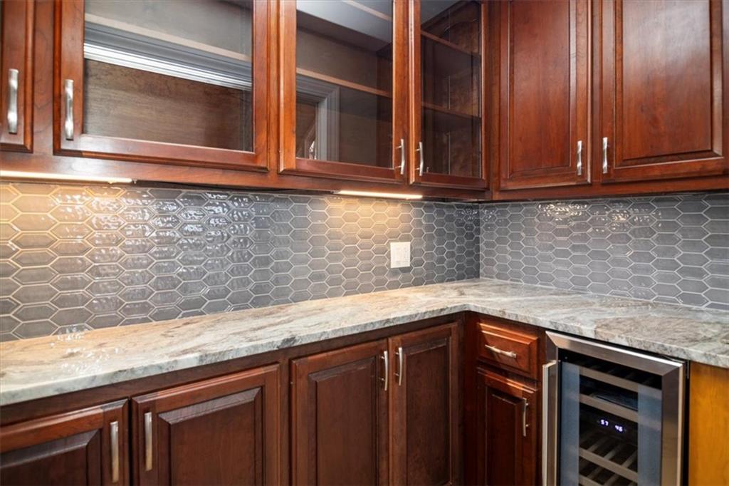 40 Sanderlin Mountain Drive