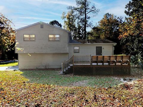 A home in Powder Springs