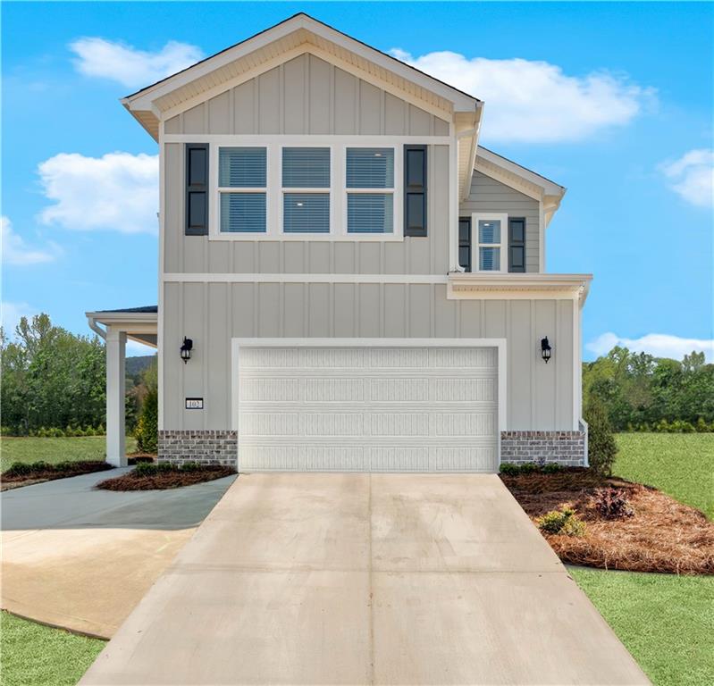 111 Lavender Circle, Calhoun, Georgia image 1
