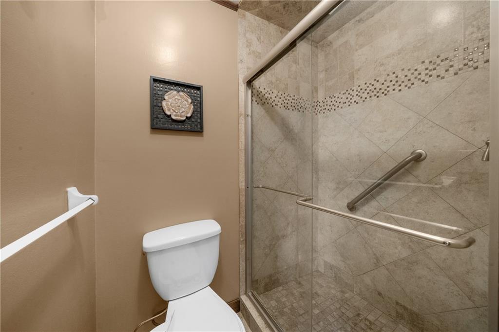 322 Foxfire Drive, Smyrna, Georgia image 37