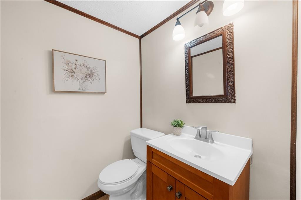 322 Foxfire Drive, Smyrna, Georgia image 27