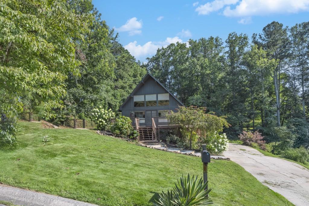 3145 Wendview Lane