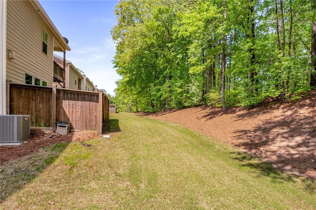 1983 Silver Birch Drive, Smyrna, Georgia image 8