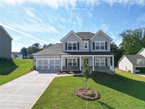 Homes For Sale - 454 Banff Drive<br/> Barrow County, Winder, GA 30680