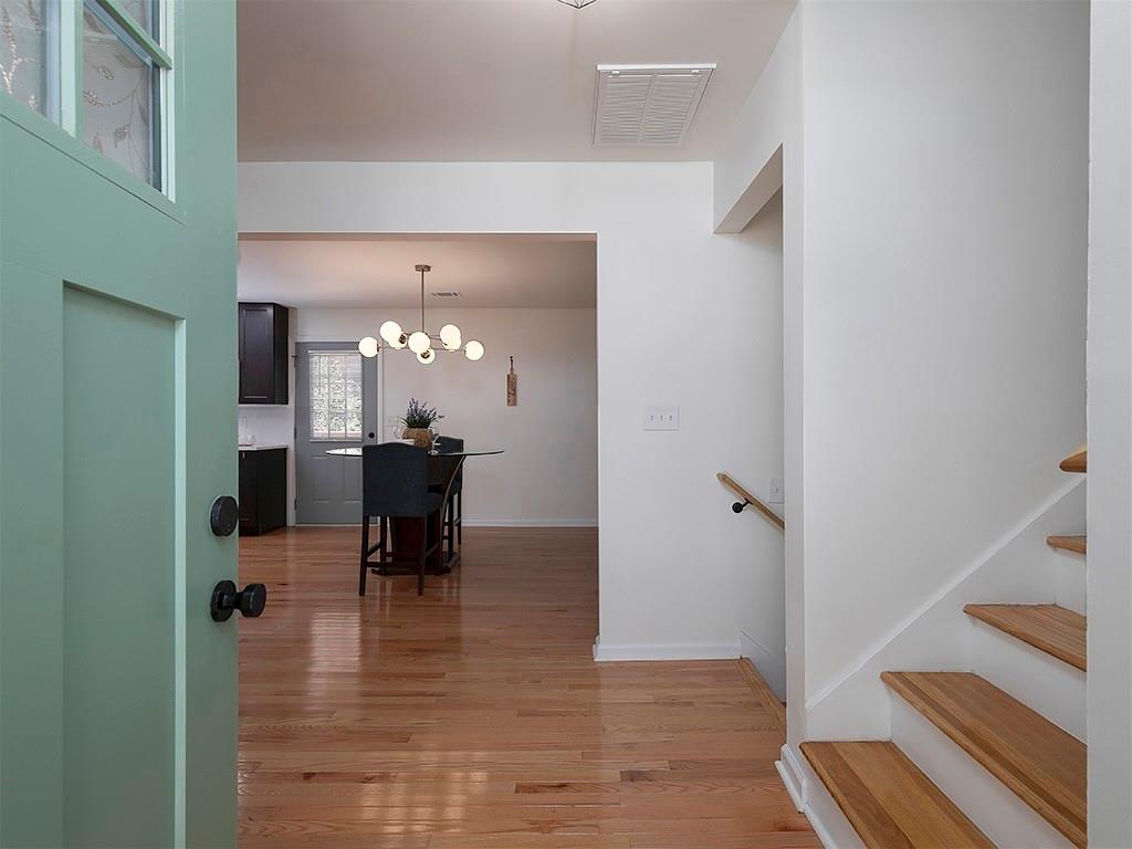6914 Fairway Trail