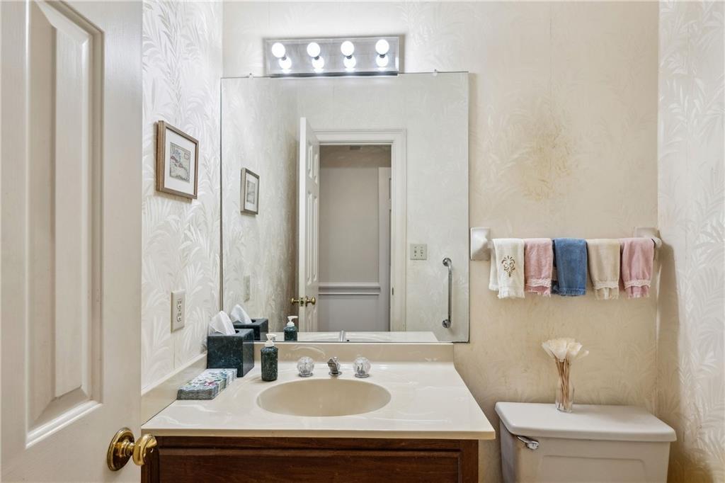 12 Braemore Drive, Atlanta, Georgia image 17