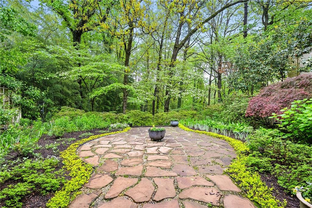 12 Braemore Drive, Atlanta, Georgia image 36