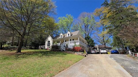 404 Kelly Circle Woodstock GA 30188