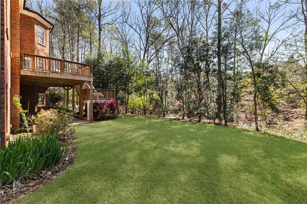 325 Lake Bend Court